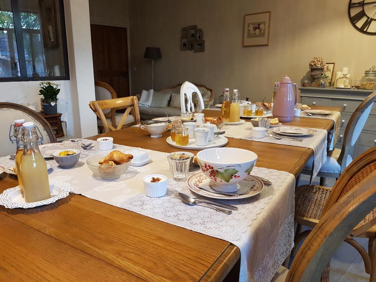 Chambres D'Hotes L'Oreliane En Provence Only Adult Chateauneuf-de-Gadagne Luaran gambar