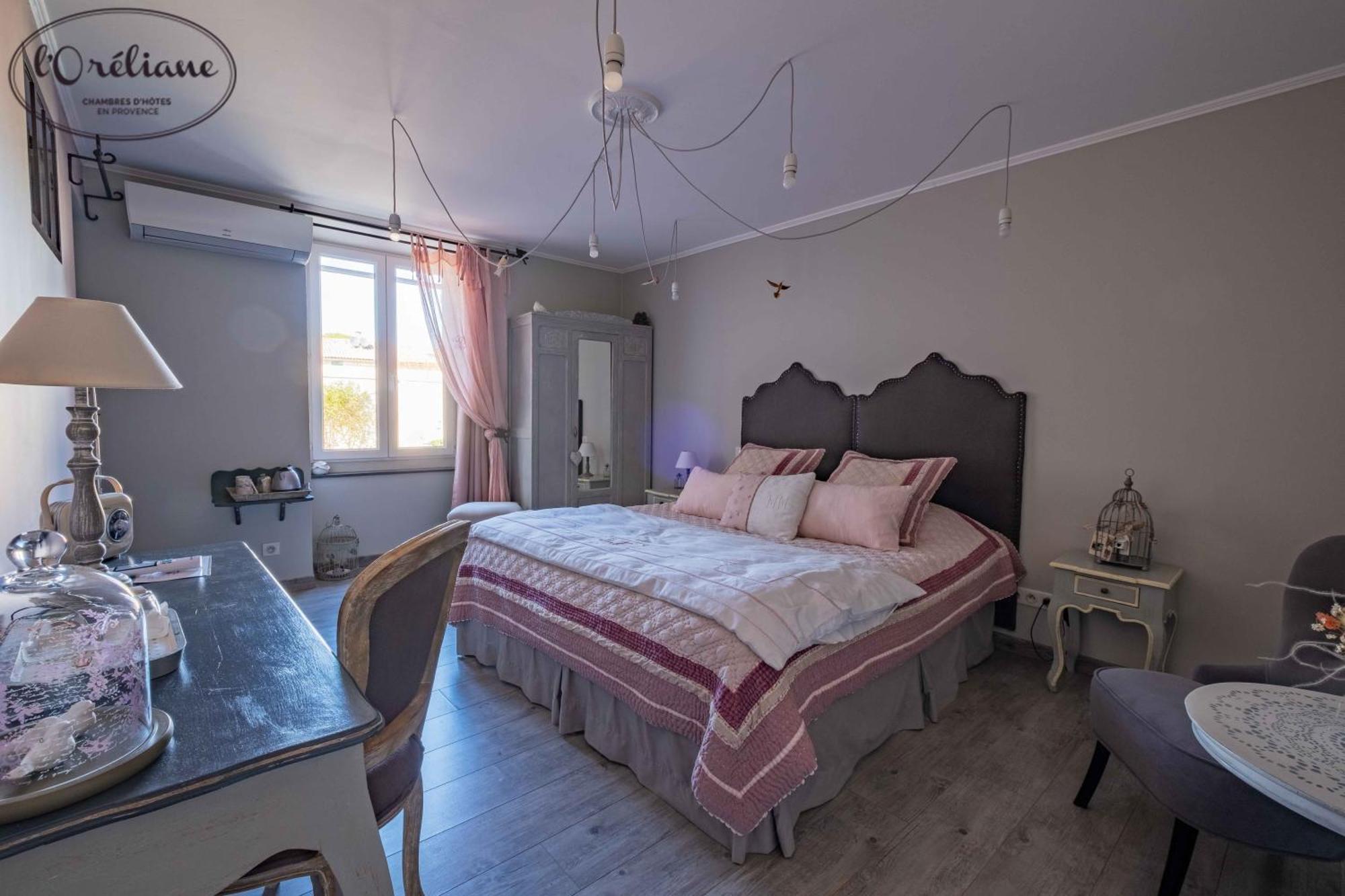 Chambres D'Hotes L'Oreliane En Provence Only Adult Chateauneuf-de-Gadagne Luaran gambar