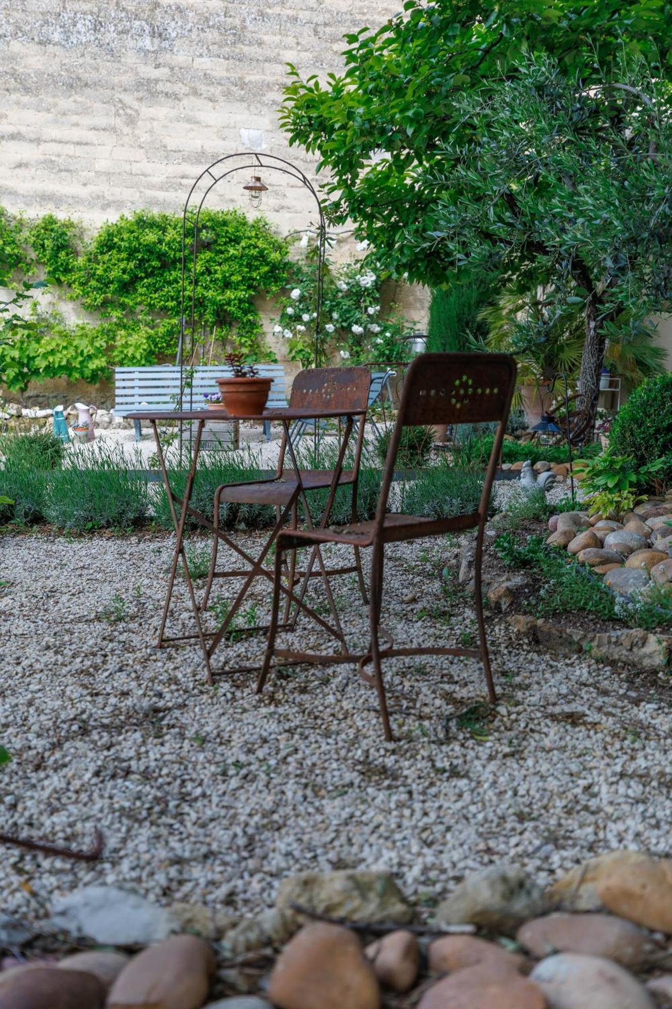 Chambres D'Hotes L'Oreliane En Provence Only Adult Chateauneuf-de-Gadagne Luaran gambar