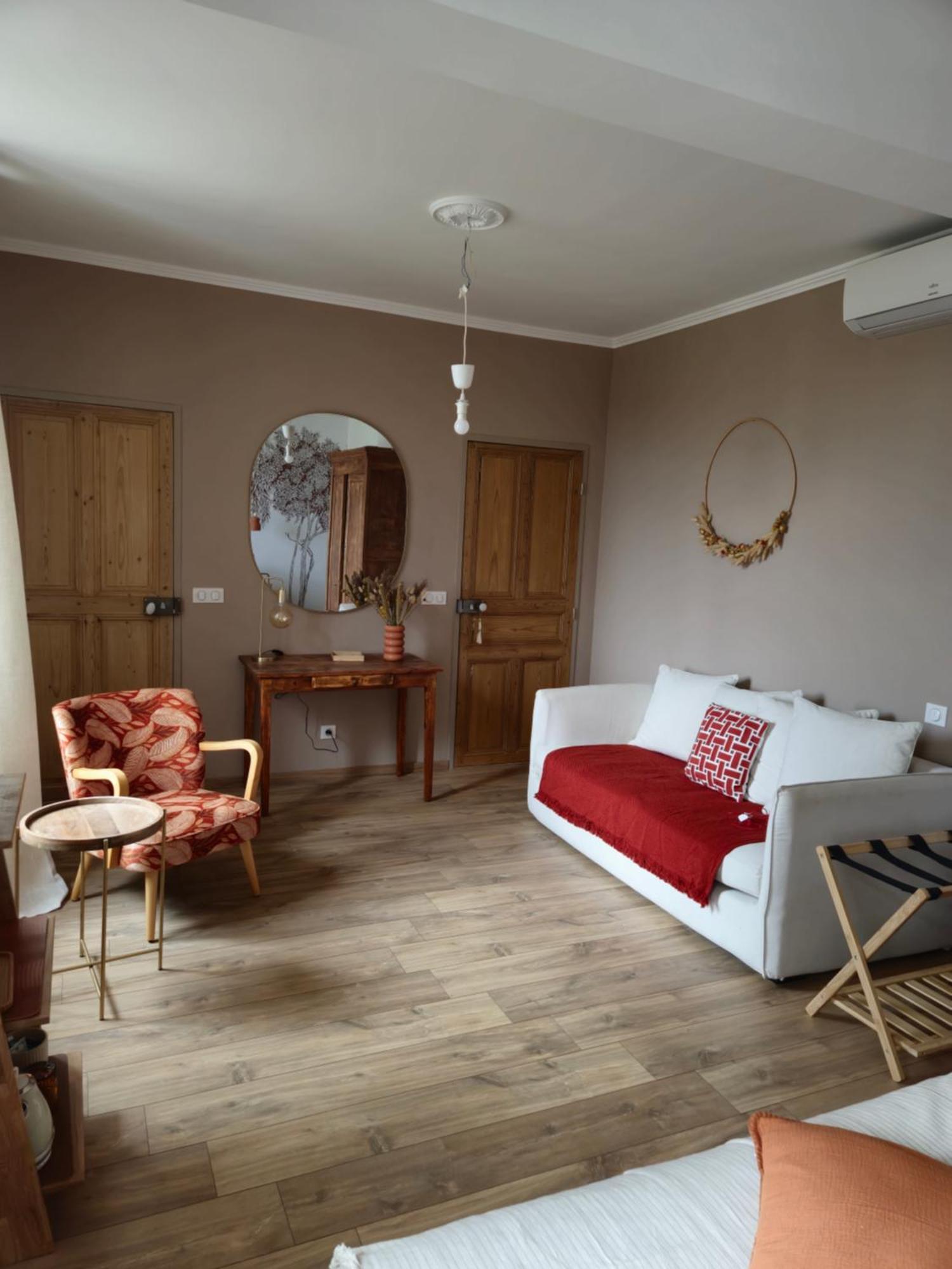 Chambres D'Hotes L'Oreliane En Provence Only Adult Chateauneuf-de-Gadagne Luaran gambar